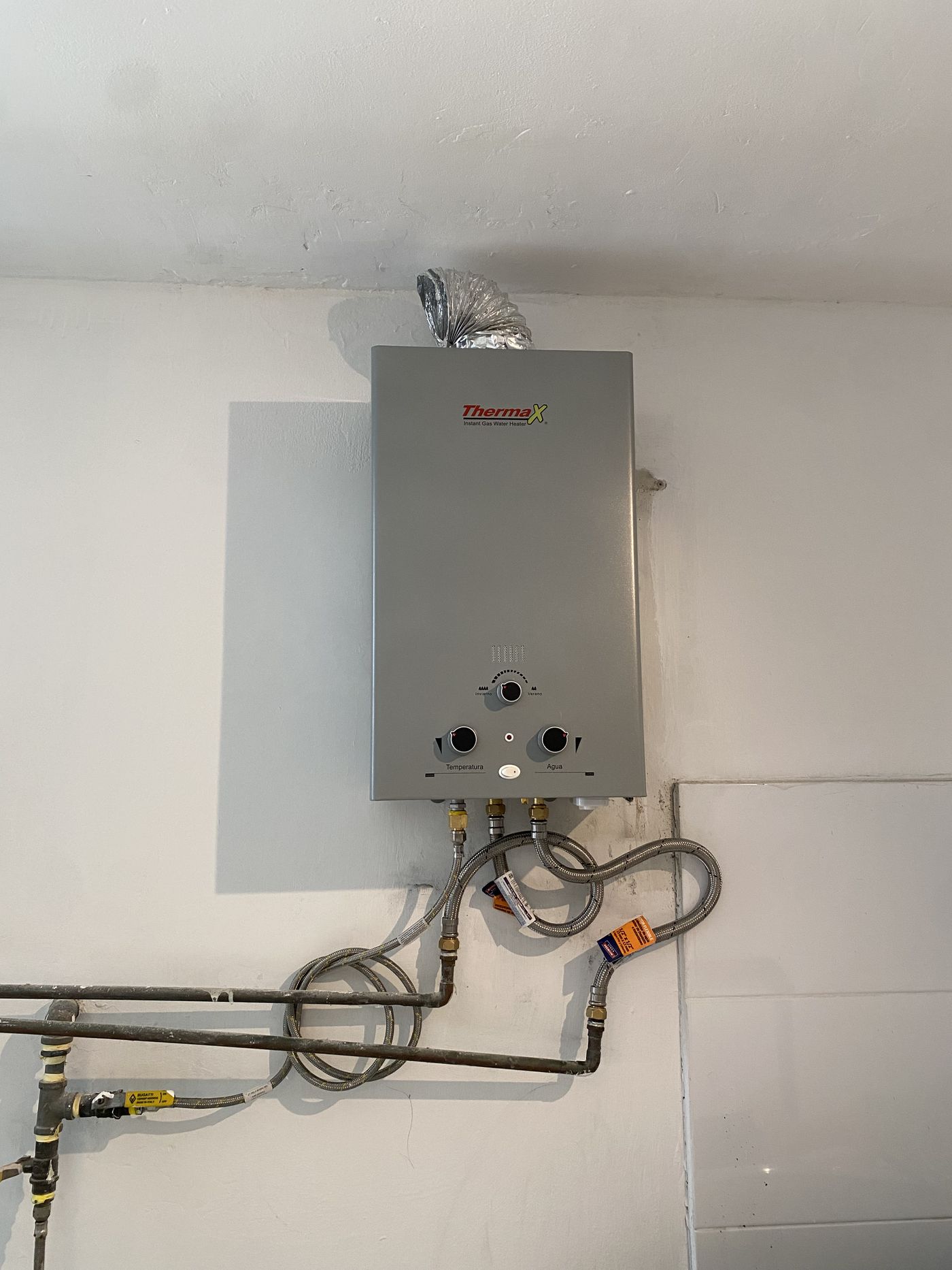 Cambio de calentador ThermaX instalado